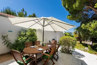 Image de Appartement de deux chambres avec la terrasse Privlaka, Zadar (A-24588-a)