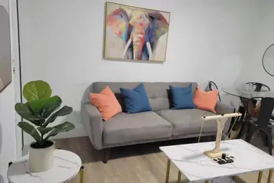 Image de Central 2br - Minutes to Wynwood & Downtown