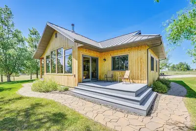 Image de Fish, Hike & More: Home w/ Views in Stevensville!