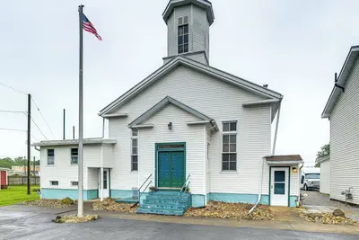 Image de Unique Church Turned Family Retreat: Relax & Enjoy