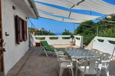 Image de Bosa Apartment large terrace with a view