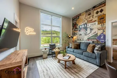 Image de Apres Ski | Dt | MtnView | TopFloor | Ac | Sleep 6