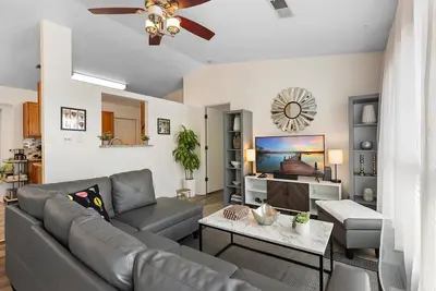 Image de Welcome to Mountain View Escape - No house guests without prior approval from host.