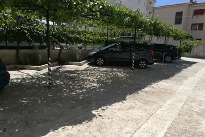 Image de Apartman Villa Josipa - Duće: 50 M od Plaze