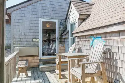 Image de Cv6c: Scotch Bonnet C -2nd floor studio with whirlpool tub!