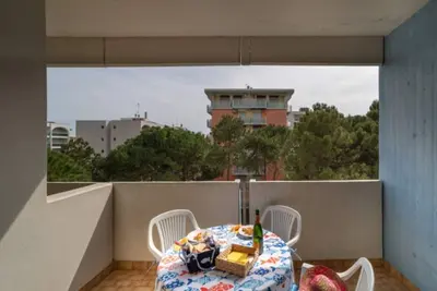 Image de Maison confortable avec piscine pour profiter