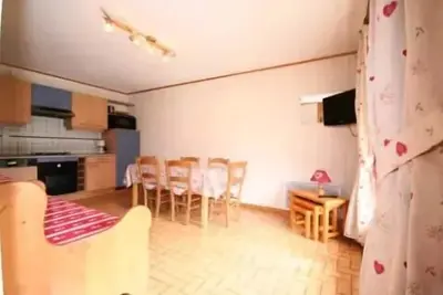 Image de 2 Pièces pour 5 Personnes