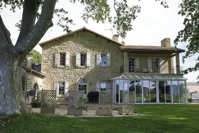 Image de Mas En Camargue Avec Piscine Et Jacuzzi