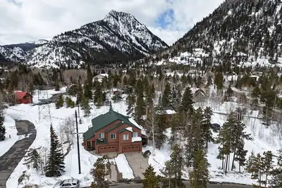 Image de Charming Frisco Getaway|Close to Main St|Sleeps 8