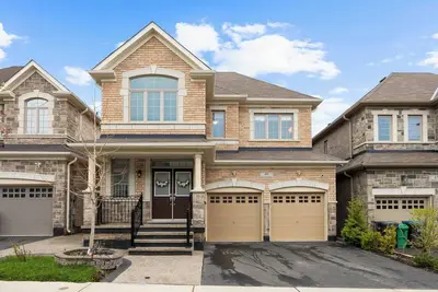 Image de Caledon Escape | 5br Home with Bbq & Backyard