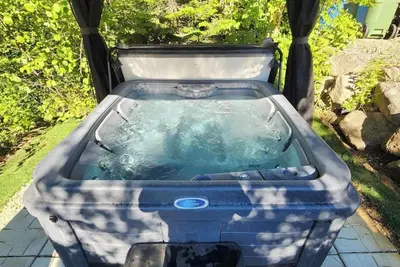 Image de Montagne, Spa et Billard | Maison des Érables