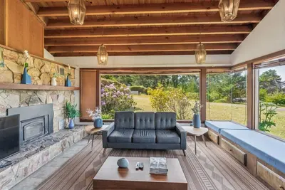 Image de New! Irish Beach Gem Scenic Views & Bbq Yard