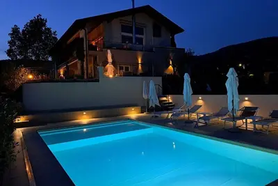 Image de 4-bedroom villa in brilliant Castion Veronese with WiFi, Ac. A Luxury Villa
