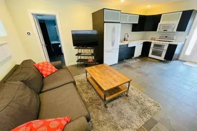 Image de Guest House/Splendid Domicile@ Desirable Rn Old Sw