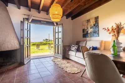 Image de Infinite autumn in the Asturian coast with family