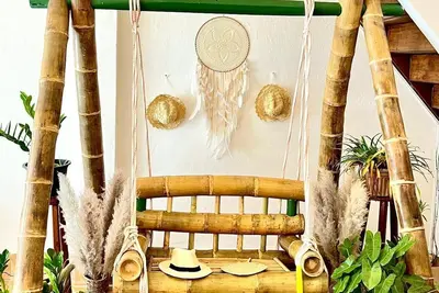 Image de 4-Bed Family Style Home Located in Downtown Unesco