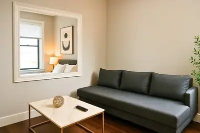 Image de Central Philly Spot | 2bd Apt | 4 Inviting Beds