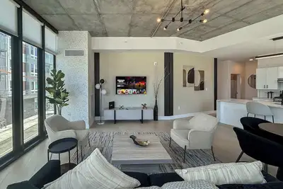 Image de Modern 2bd in NoLibs | Sleeps 6 | Great Location