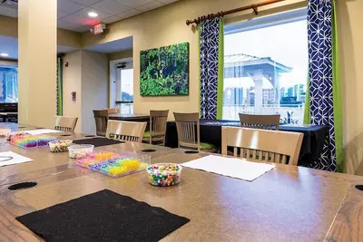 Image de Beautiful 2 bedroom, 2 full bathroom, sleeps 8. Close to Walt Disney World!