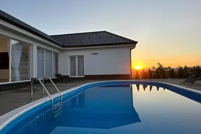 Image de Amal Residence - Villa with Swimming Pool
