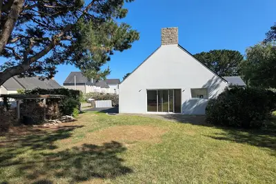 Image de Maison au calme – à deux pas du port et de la plage, grand jardin