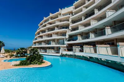 Image de Family Retreat with Pool & Views