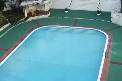 Image de Exceptional 2 bed/2 bath penthouse w/balcony\noverlooking the Caribbean Sea.