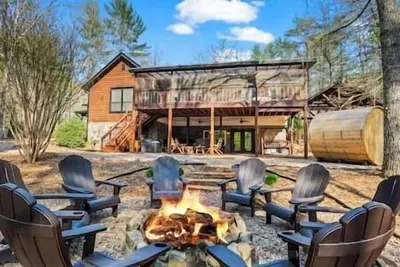 Image de Sauna Hot/Cold Tubs Fightingtown Creek Blue Ridge