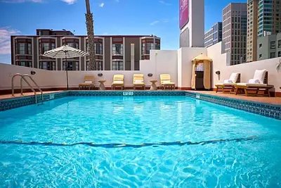 Image de San Francisco Stay with Heated Pool, Walk to Union Square & Civic Center