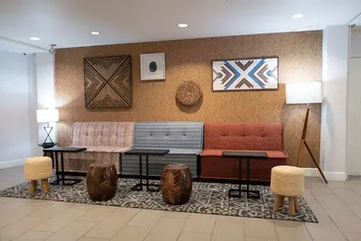 Image de Urban Retreat with Heated Rooftop Pool, Steps from Sf's Best Attractions