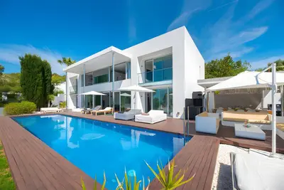 Image de Villa '10-9' avec vue sur la mer, Wi-Fi et climatisation