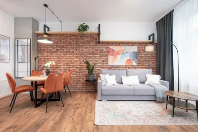 Urban Nest Rustic Superior Apartment