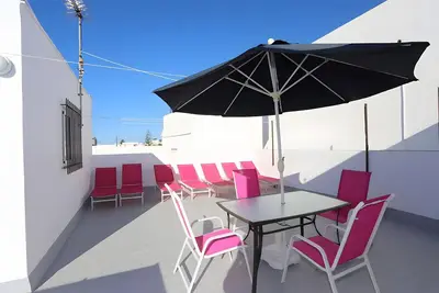 Image de Maison de vacances 'Pepi Sánchez Conil' avec terrasse privée et Wi-Fi