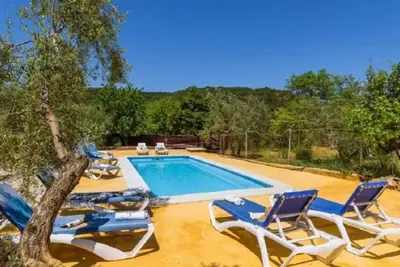 Image de Maison de vacances 'Barquero Pernia' avec vue sur les montagnes, Wi-Fi et climatisation