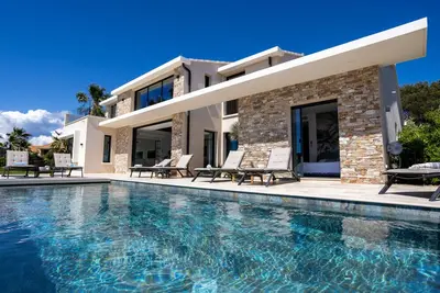 Image de Villa Les Amphores Les Pieds Dans L Eau