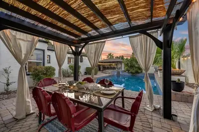 Image de Fabulous entertainers Paradise! Pool & Spa