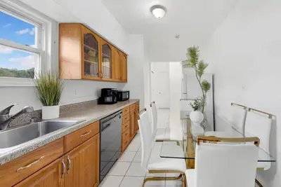 Image de Prime Ny Luxury Getaway King Bed + Easy Parking