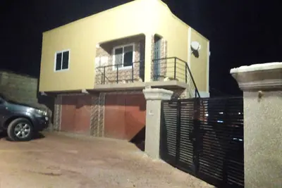 Image de Cozy 1-bedroom apartment with Ac, WiFi and kitchen in Cape Coast Abura New Town