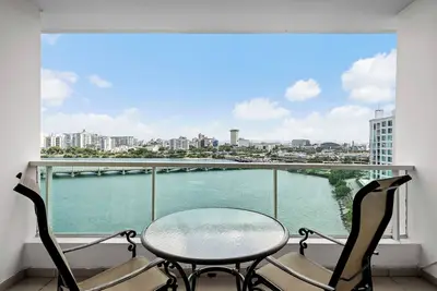 Image de Old San Juan | Oceanview apartment| Balcony | For groups