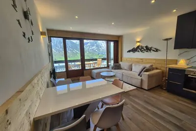 Image de Tignes - 2 pièces rénové 42m², 4 pers, pied des pistes, balcon sud, WiFi