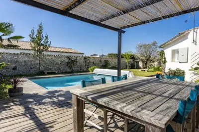 Image de Maison familiale avec piscine pour 9 personnes
