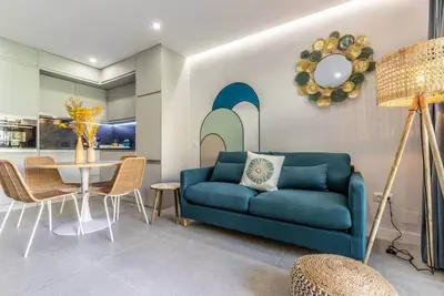 Image de Strahouse Stilish House By Pride Holiday Rentals