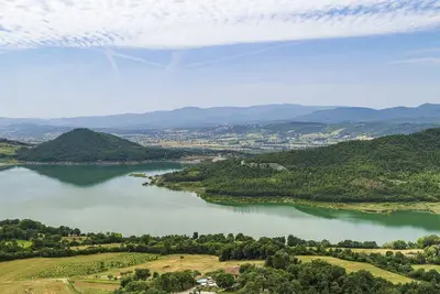 Image de Green Deluxe Romantic Apartment, Organic Farmhouse with Lake View & Tuscan Charm