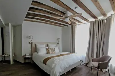 Image de 4 Suites  de Charme & centre-ville