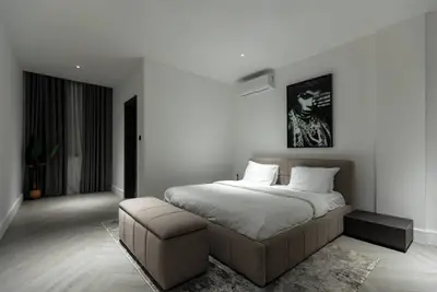 Image de The Vvs Apartments - Three-Bedroom Premium Apartment with Balcony