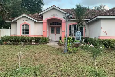 Image de Dog Friendly- 3bedroom- 2bath-Creek-Side Home- Bbq-Fire Pit-Near Beach/Lake/Park