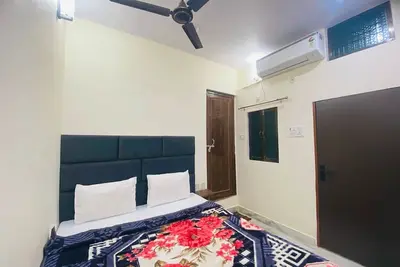 Image de 3-bedroom hotel in delightful Varanasi with WiFi, Ac