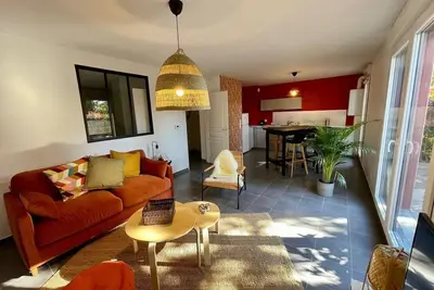 Image de Appartement avec jardin entre Eurexpo et StExupery