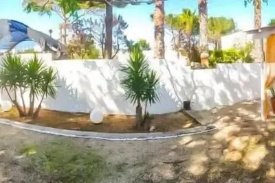 Image de Sea, quiet and Golden Light. Your shelter. 300m from the sea, 500m from the center.