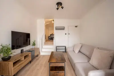Pass the Keys | Stylish Croydon apartment - Central London links